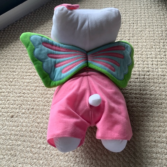 🆕 Hello Kitty Plushie with Butterfly Wings - Picture 6 of 7